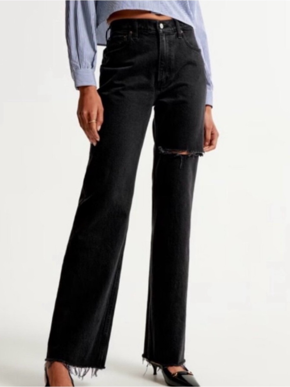 Abercrombie and Fitch, the 90s relaxed Jean high-rise curve love